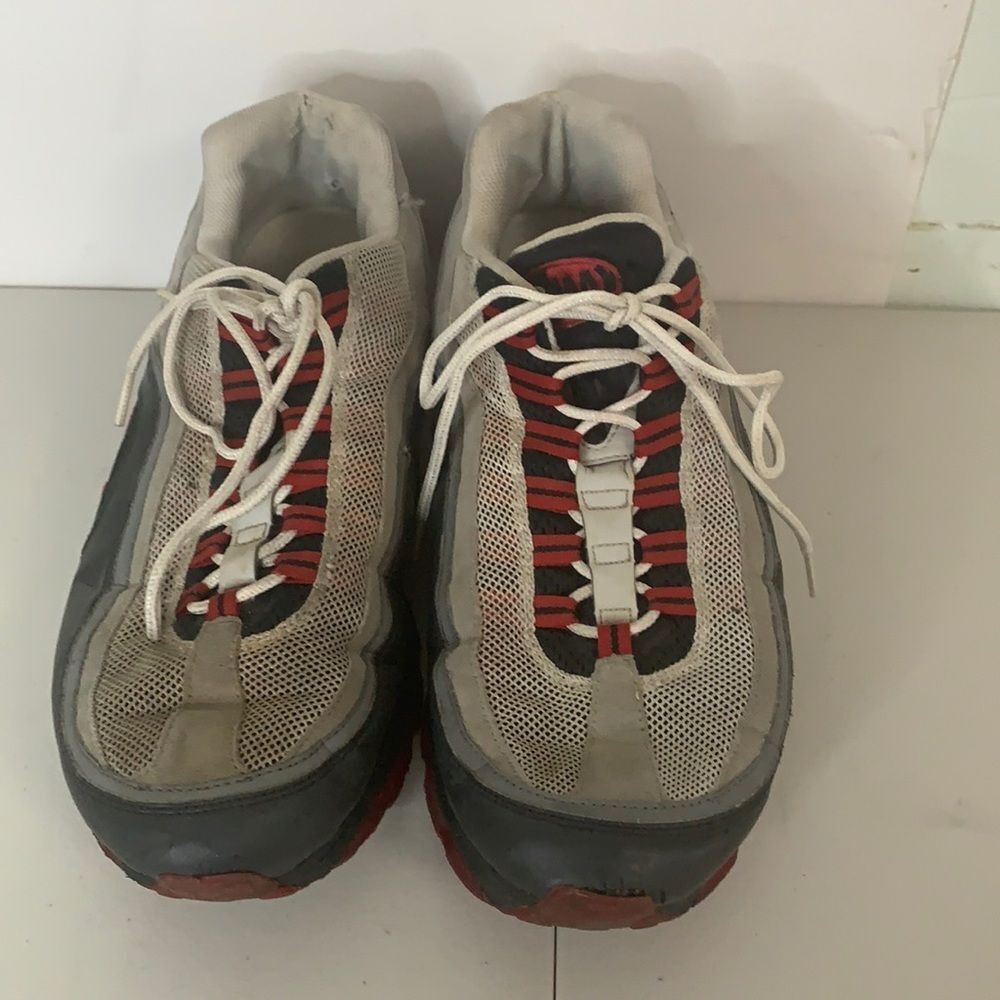 NIKE AIRMAX 95 SIZE 13